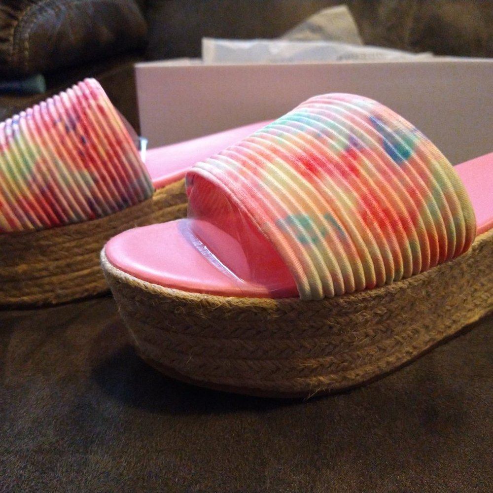 BNIB - BAMBOO SLIDES - PINK W/ WICKER BOTTOM - SIZE 7.5 - Picture 6 of 11